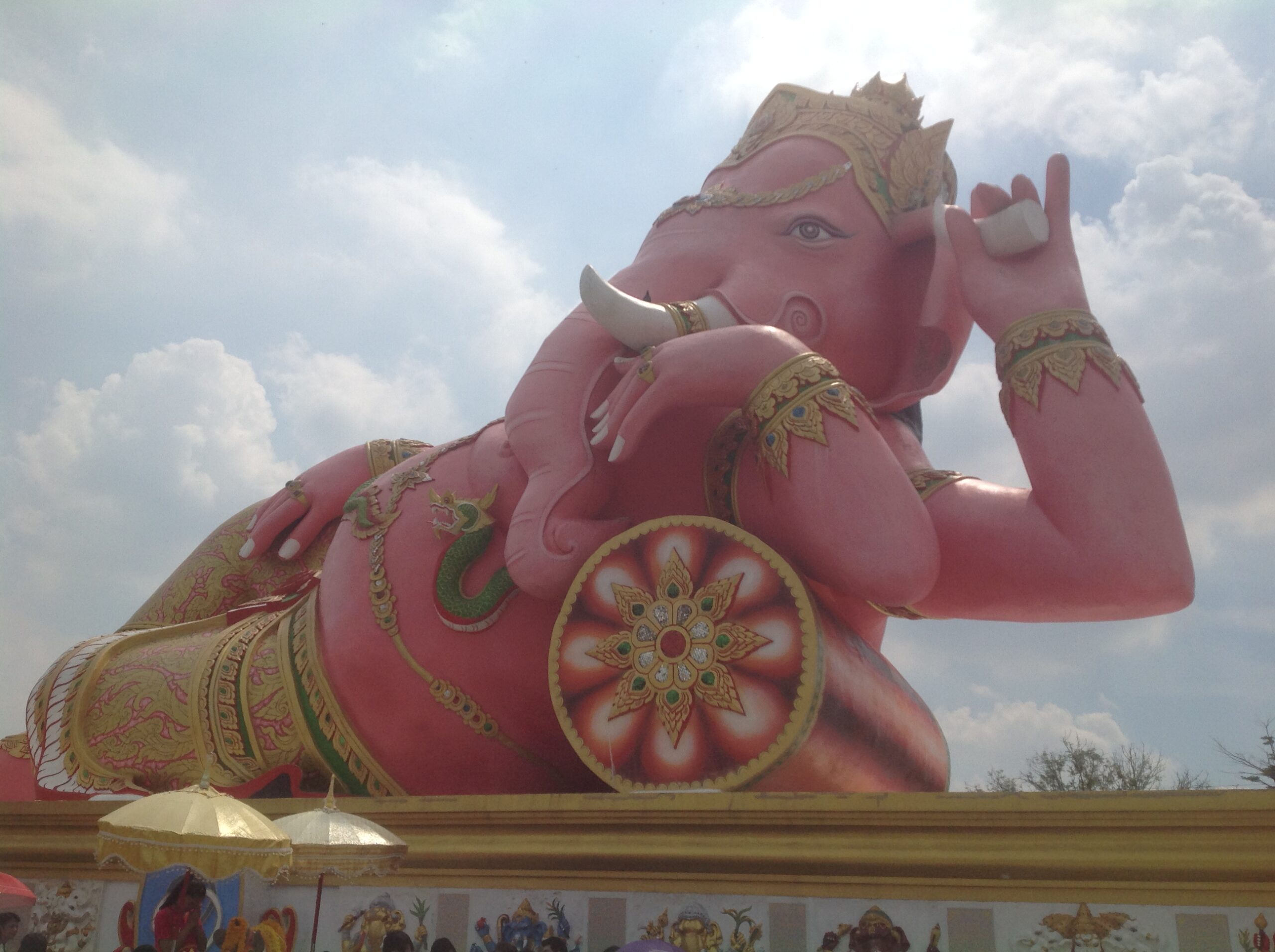 タイ旅行に役立つサービス紹介 !